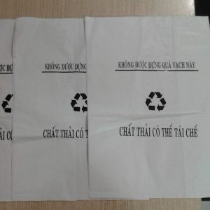 Túi rác y tế màu trắng đựng rác thải tái chế